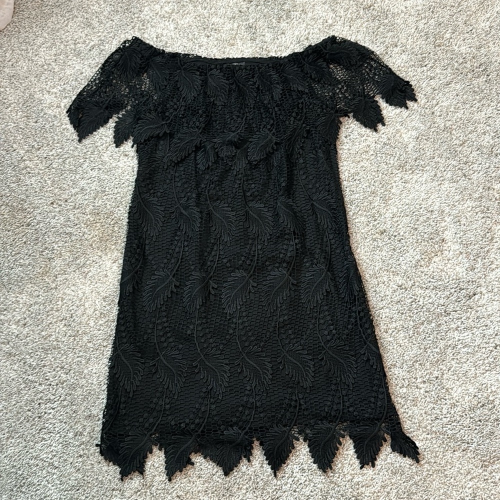 Adrianna Papell black lace dress- size 8